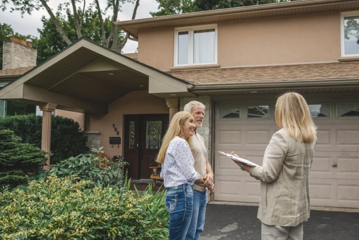 Building inspector conducting a pre-purchase inspection on a Sydney property