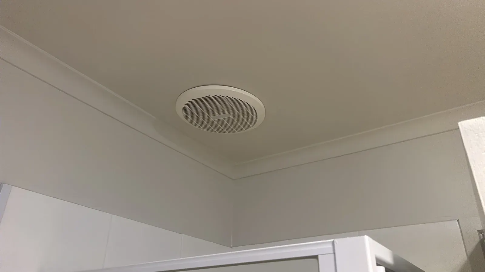 Bathroom exhaust fan operated during a rental ventilation check