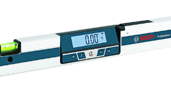 digital inclinometer showing a level surface
